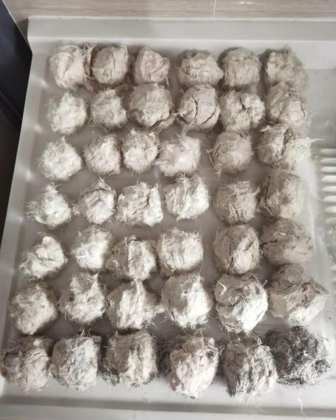 个个杏林圣手心灵手巧具象化了！开元棋牌论给羽绒服续命妈妈们(图5)