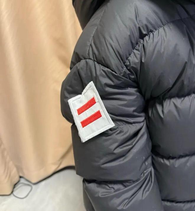 个个杏林圣手心灵手巧具象化了！开元棋牌论给羽绒服续命妈妈们(图24)